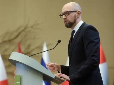 Йенс Столтенберг - Арсений Яценюк - Яценюк: НАТО – не военный блок, а союз успешных государств - gordonua.com