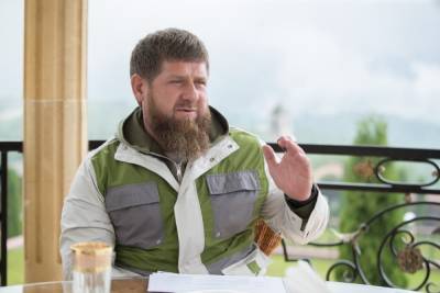 Рамзан Кадыров - Российского блогера заставили извиниться перед Кадыровым за свои слова - mk.ru - респ. Чечня