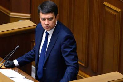 Дмитрий Разумков - Алексей Арестович - В Киеве назвали условие начала переговоров с Россией о подаче воды в Крым - lenta.ru - Москва - Киев - Крым
