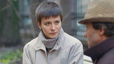 Елена Сафонова - Актрису Елену Сафонову госпитализировали с пневмонией - gazeta.ru - Москва