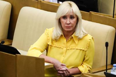 Василий Пискарев - Оксана Пушкина - Пушкина осудила законопроект о запрете суррогатного материнства для иностранцев - lenta.ru