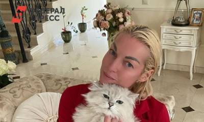 Анастасия Волочкова - «Приглашаю бесплатно»: Волочкова потеряла деньги из-за срыва концерта - fedpress.ru - Москва