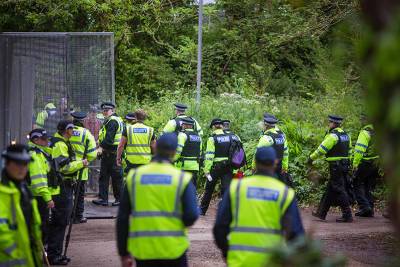 Перед началом саммита G7 в Корнуолле задержаны семь человек - tvc.ru - Англия - Карбис-Бэй