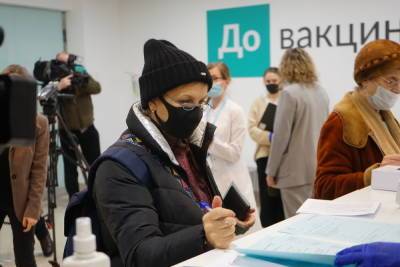 Александр Дрозденко - В Ленобласти ужесточили ковидные ограничения - spb.mk.ru - Ленинградская обл.