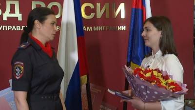 Мать убитого ВСУ мальчика получила российский паспорт - vesti.ru - Москва - ДНР - Донецк