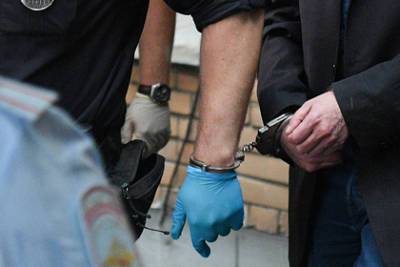 Обвиняемого в изнасиловании российского полицейского снова арестовали - lenta.ru - респ. Татарстан