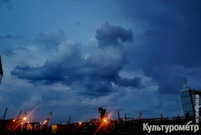 Над Одессой пролетел необычный «дракон» – фотофакт - odessa-life.od.ua - Одесса