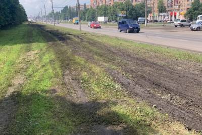 Власти Курска ищут автовандалов с проспекта Кулакова - chr.mk.ru - Курск