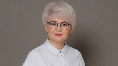 Эльвира Аиткулова : «Мы видим, как укрепляется наша Россия» - bash.news - РСФСР