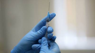 Али Рабии - В Иране началась вакцинация собственным препаратом от коронавируса - trend.az - Иран