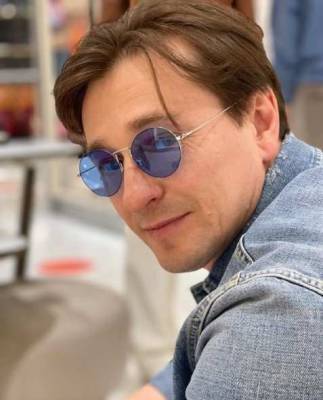 Сергей Безруков - Ольга Бузова - Безруков об игре Бузовой на сцене МХАТа: «Хорошо, что Станиславский до этого не дожил» - actualnews.org