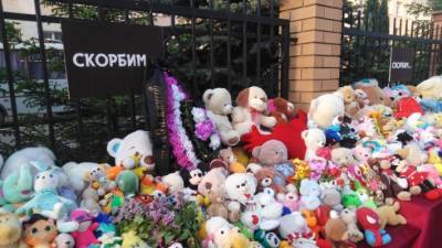 "Страх никогда не кончится": казанцы рассказали о жизни после трагедии в гимназии №175 - inforeactor.ru - Казань