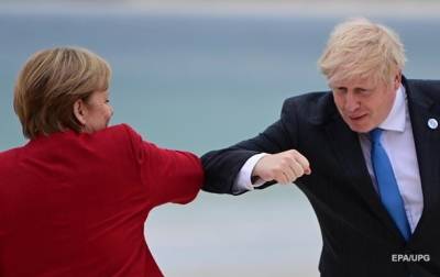Борис Джонсон - Ангела Меркель - Эмманюэль Макрон - Джонсон провел ряд переговоров с лидерами ЕС - korrespondent.net - Англия - Лондон - Ляйен - Ирландия - Северная - Великобритания