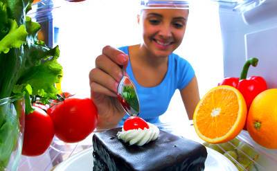 Учёные назвали самые опасные для мозга продукты - svpressa.ru