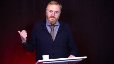 Виталий Милонов - Анатолий Кузичев - Милонов назвал "мальчишеством" украинскую форму для Евро-2020 - inforeactor.ru - Крым
