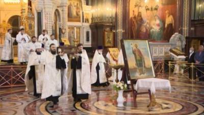 Александр Невский - В Москве состоялся крестный ход с мощами Александра Невского - 5-tv.ru - Москва - Екатеринбург - Московская обл. - Ростов-На-Дону - Южно-Сахалинск