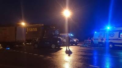 Страшная авария в Подмосковье, где погиб полицейский, попала на видео - vesti.ru - Московская обл.
