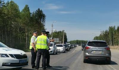 Из-за пожара перекрыт участок трассы Тюмень-Омск около поселка Боровский - nashgorod.ru - Тюмень - Тюменская обл. - Омск