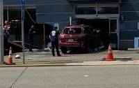 В США автомобиль врезался в здание донорской клиники - vlasti.net - шт.Пенсильвания - Питтсбург