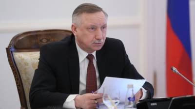 Сергей Собянин - Александр Беглов - Беглов анонсировал усиление коронавирусных ограничений в Петербурге - russian.rt.com - Москва - Санкт-Петербург