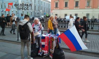 Александр Беглов - MediaGuber СЗФО: Беглова отчитали за туристов без масок, Парфенчикова – за забитые маршрутки - fedpress.ru - Санкт-Петербург - окр.Сзфо