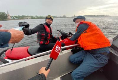 Водное «ГАИ» следит за любителями отдыха на воде в Кировском районе - ivbg.ru - Ленинградская обл. - р-н Кировский