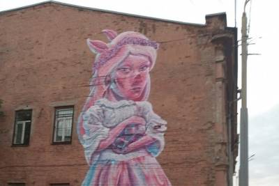 Скандальное граффити в центре Томска закончили, несмотря на запрет - tomsk.mk.ru - Томск - Люксембург - Великое Герцогство Люксембург