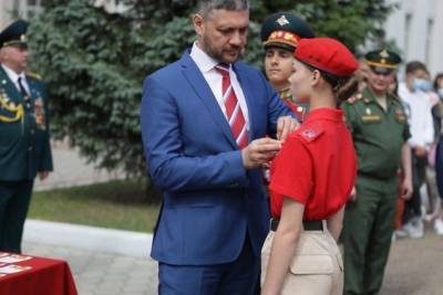 Забайкальские юнармейцы получили медали за участие в Параде Победы - chita.ru - Чита
