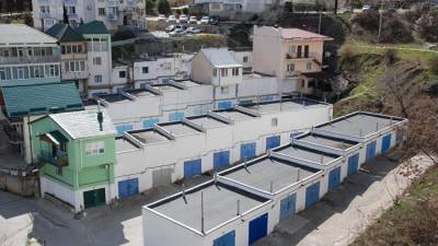 В Крыму в гаражном кооперативе открыли ритуальный магазин и СТО - crimea.ria.ru - Крым - Симферополь
