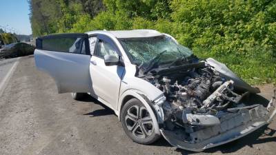 В Новосибирске 32-летний водитель получил переломы в ДТП Mercedes и Honda - runews24.ru