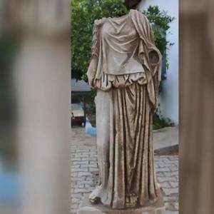 В Турции нашли статую женщины возрастом около двух тысяч лет. Фото - reporter-ua.com - Турция - Измир