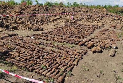 В Харьковской области возле рельсов нашли мины и гранаты - kp.ua - Харьковская обл. - Запорожье - Бердянск