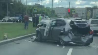 В ДТП на проспекте Непокорённых погибла пассажирка такси - dp.ru