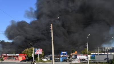 Число пострадавших при пожаре на новосибирской АЗС выросло до восьми - gazeta.ru - Новосибирск - Новосибирская обл.