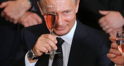 Борис Джонсон - Ангела Меркель - Ни дня без Путина - vesti.uz - Узбекистан