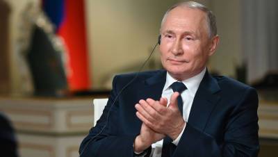 Владимир Путин - Журналисты NBC пробыли на карантине две недели перед интервью с Путиным - gazeta.ru