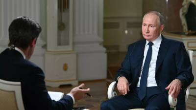 Владимир Путин - Путин попросил журналиста NBC не «затыкать ему рот» во время интервью - russian.rt.com