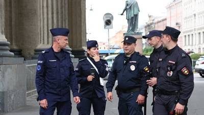 Польские полицейские обеспечивают порядок в Петербурге в рамках Евро-2020 - dp.ru - Ленинградская обл. - Санкт-Петербург - Словакия