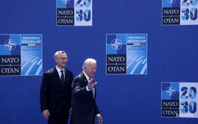 Члены НАТО обязались увеличить расходы на оборону - korrespondent.net - США - Брюссель