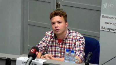 Роман Протасевич - Роман Протасевич опроверг сообщения о его избиении в СИЗО - 1tv.ru - Минск