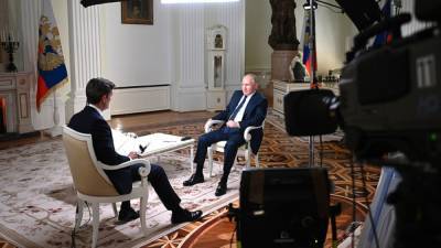 Владимир Путин - Джо Байден - Американский журналист рассказал, о чем говорил с Путиным без камер - sharij.net - Москва