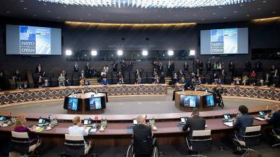 В НАТО объявили о разработке планов противодействия Китаю - iz.ru - Брюссель