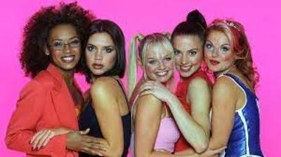Знаменитая британская поп-группа Spice Girls снова воссоединилась - lenta.ua