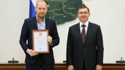 Владимир Путин - Владимир Якушев - Елен Сычев - Спортивный пиарщик из Екатеринбурга получил вторую награду от Путина - newdaynews.ru - Екатеринбург