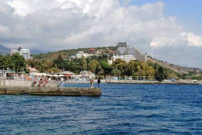 Зарина Догузова - Ростуризм заявил о перегруженности курортов на Черном море - mk.ru - Турция