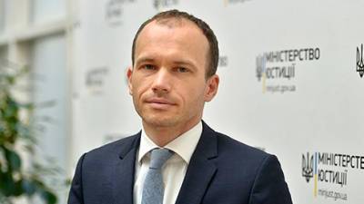 Юрий Витренко - Денис Малюська - Кабмин обжалует в суде предписание НАПК убрать Витренко с поста главы «Нафтогаза» – министр юстиции - bin.ua