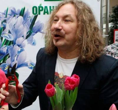 Игорь Николаев - Альберт Эйнштейн - Мик Джаггер - Игорь Николаев заступился за показавшую язык дочь Веронику, которую хейтеры обвинили в невоспитанности - actualnews.org