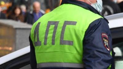 На Садовом кольце ограничили движение транспорта из-за ДТП на Смоленской площади - argumenti.ru - Москва - Площадь