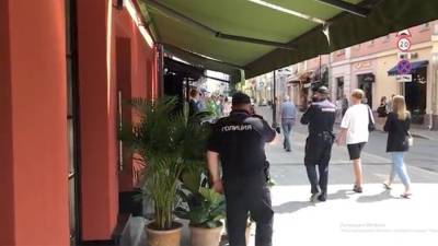 Ресторан Gucci в Москве закрыли за нарушение санитарных мер - iz.ru - Москва