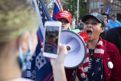 Дональд Трамп - Владимир Путин - Джо Байден - Сторонники Трампа встретили Байдена в Женеве акцией протеста - tvc.ru - Швейцария - Женева